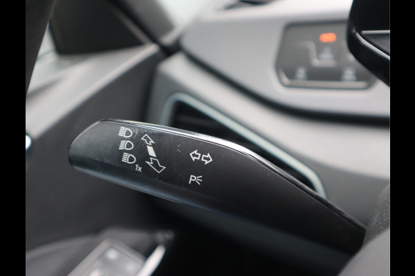 Volkswagen ID.3 Pro 58 kWh Stoel/Stuurverw / Navi / Climate / Apple carplay Btw auto