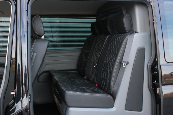 Volkswagen Transporter 2.0 TDI L2H1 BULLI DUBBEL CABINE 150PK 2023 JB- EDITON / ACTIVE DISPLAY / VERLAGINGSVEREN / APPLE CARPLAY