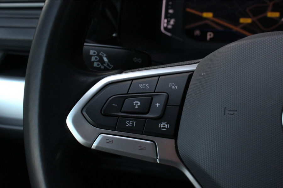 Volkswagen Transporter 2.0 TDI L2H1 BULLI DUBBEL CABINE 150PK 2023 JB- EDITON / ACTIVE DISPLAY / VERLAGINGSVEREN / APPLE CARPLAY