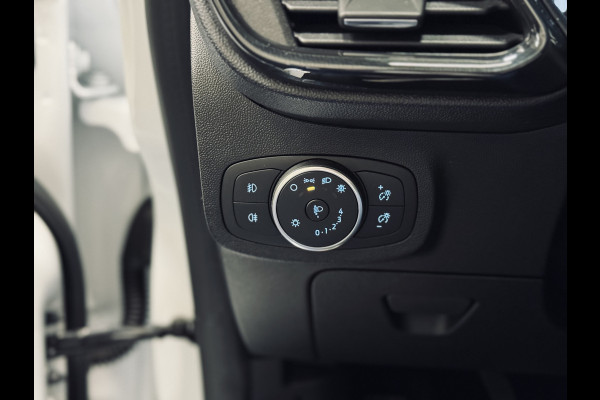 Ford Fiesta 1.0 EcoBoost ST-Line | Panorama | WinterPack | NAP