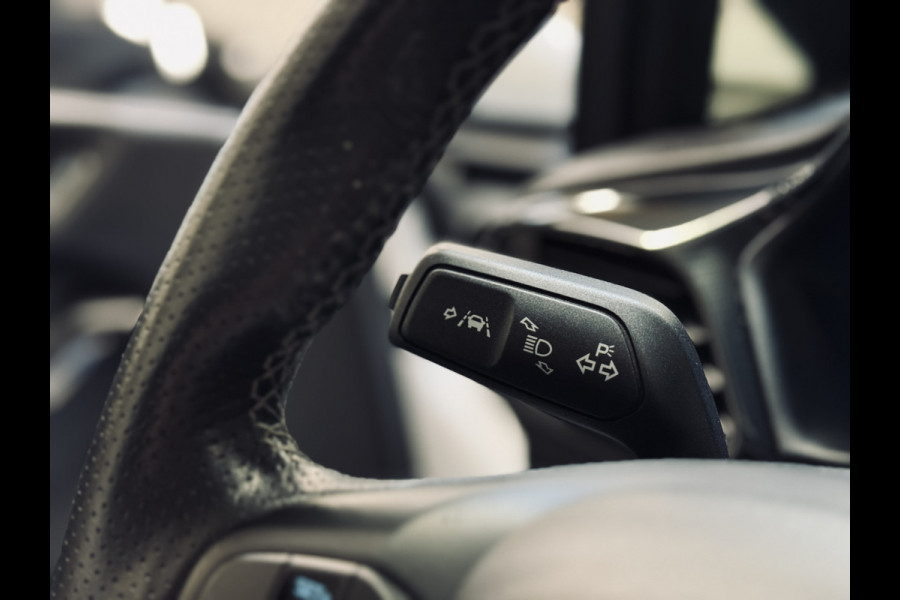 Ford Fiesta 1.0 EcoBoost ST-Line | Panorama | WinterPack | NAP