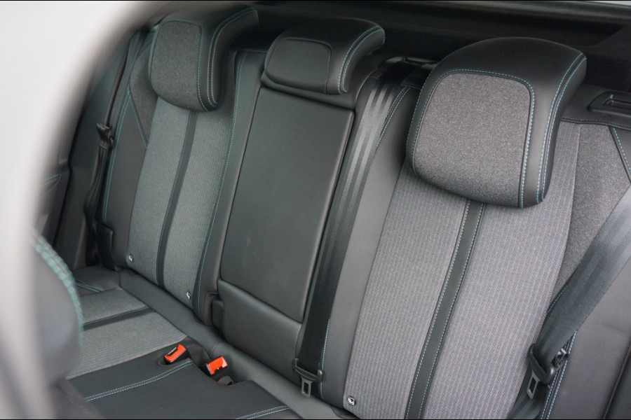 Peugeot 3008 195PK PHEV Allure AUT. | CAMERA | EL CLIMATE | NAVI | SUPER LUXE