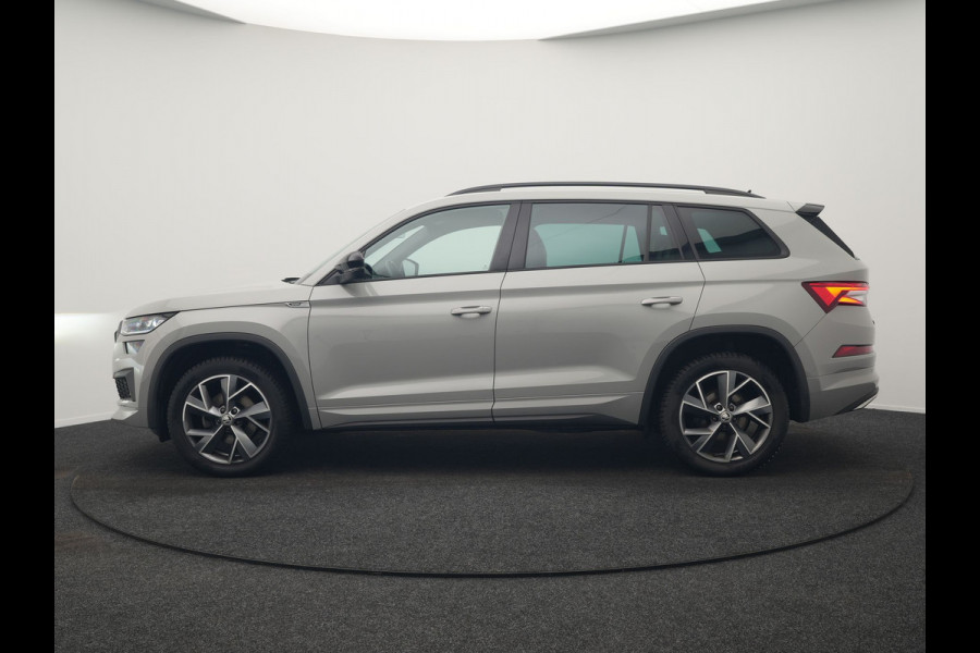 Škoda Kodiaq 1.5 TSI Sportline Business 150pk DSG | Trekhaak Af Fabriek | Adaptive Cruise | Camera | Alcantara Sportstoelen Memory & Verwarmd | Keyless | Sfeerverlichting | Apple Carplay | Virtual | Navigatie | DAB |
