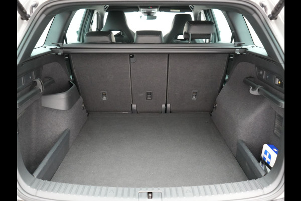 Škoda Kodiaq 1.5 TSI Sportline Business 150pk DSG | Trekhaak Af Fabriek | Adaptive Cruise | Camera | Alcantara Sportstoelen Memory & Verwarmd | Keyless | Sfeerverlichting | Apple Carplay | Virtual | Navigatie | DAB |