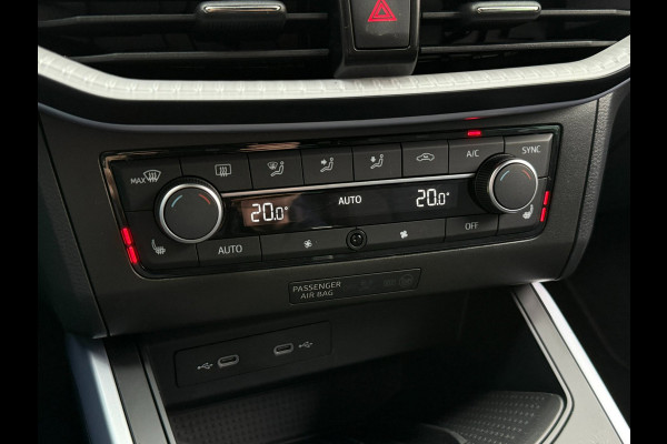 Seat Arona 1.0 EcoTSI FR Anniversary Automaat | Camera | Stoelverwarming | 4s banden |