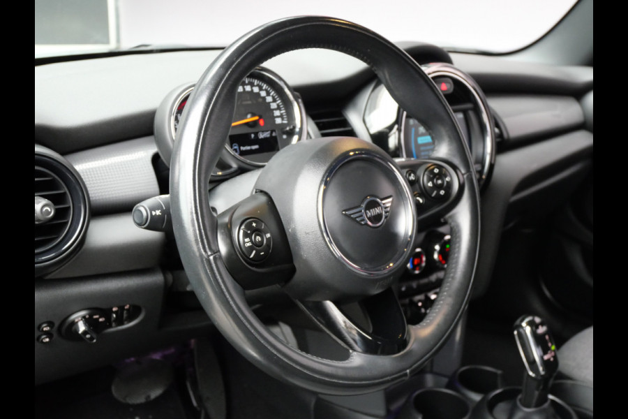 MINI Cooper 1.5 CHILI | 5-DRS | AUTOMAAT | CARPLAY | FULL-LED | KEYLESS | 12-2019 | FACELIFT!!