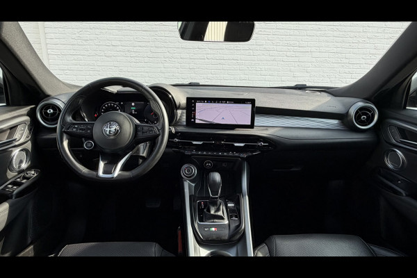 Alfa Romeo Tonale 1.5T Hybrid Ti Panorama Pdc+Camera Carplay Cruise Mem. Seats Stoelverwarming/ventilatie Stuurverwarming