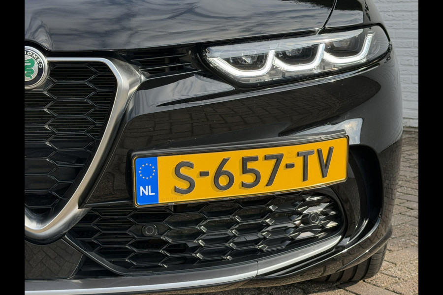 Alfa Romeo Tonale 1.5T Hybrid Ti Panorama Pdc+Camera Carplay Cruise Mem. Seats Stoelverwarming/ventilatie Stuurverwarming