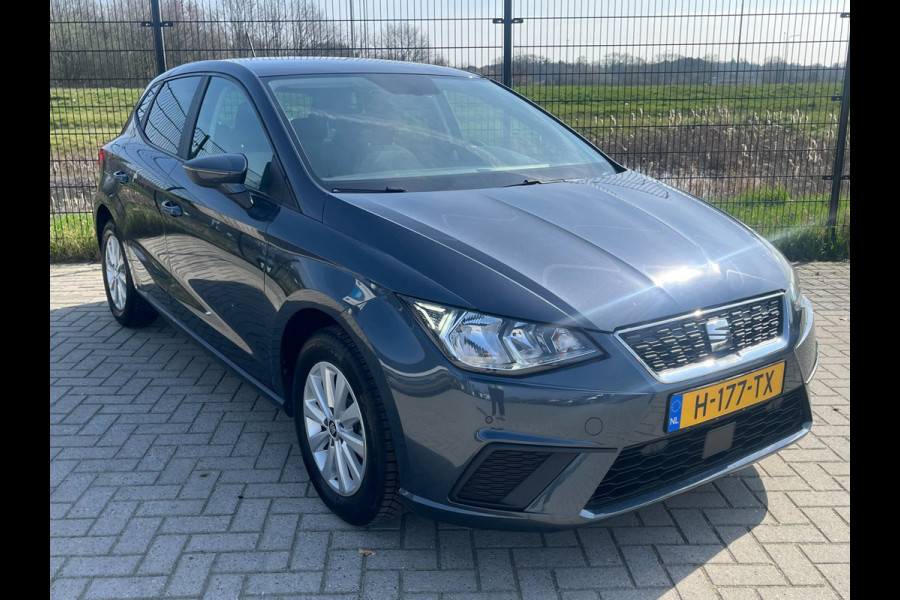 Seat Ibiza 1.0 TSI Flex| PDC | Camera | Navi | Carplay |