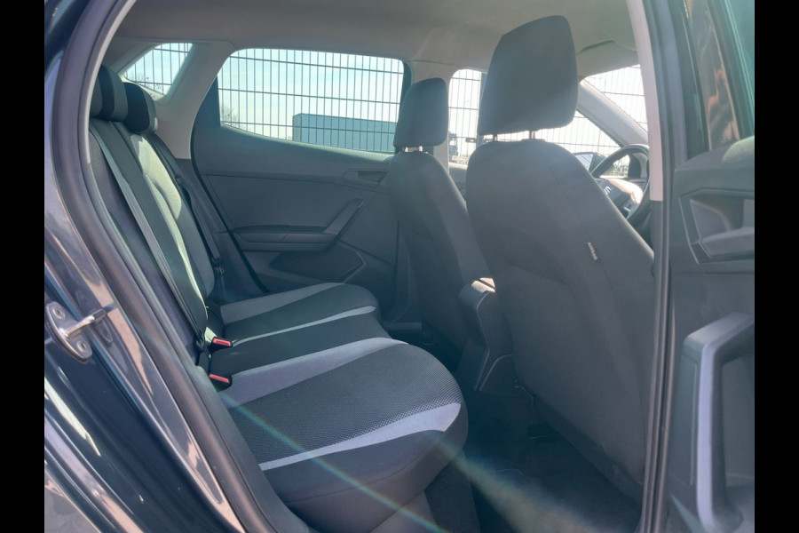 Seat Ibiza 1.0 TSI Flex| PDC | Camera | Navi | Carplay |