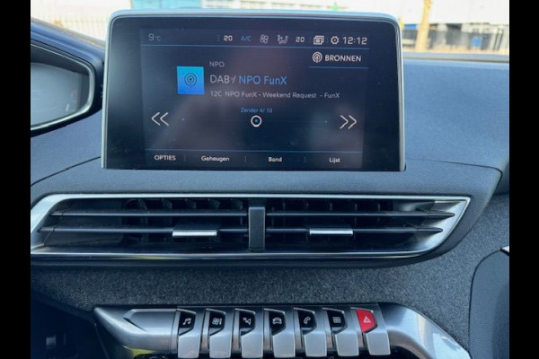 Peugeot 5008 1.2 PureTech Allure 7 Persoons Airco/ECC,Cruisecontrol,Navigatie,Half Leder