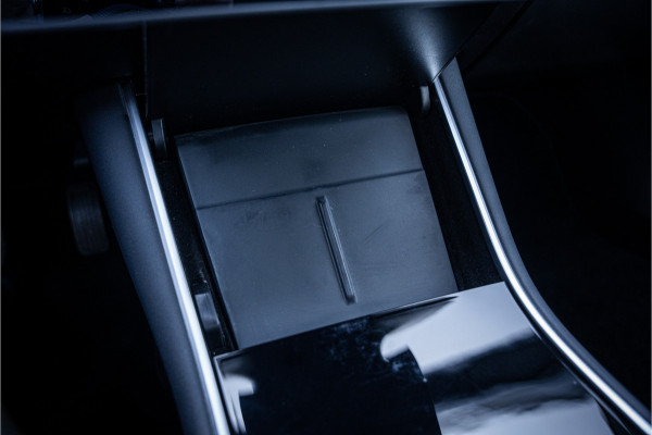 Tesla Model 3 Standard RWD Plus 60 kWh ** Autopilot ** Trekhaak