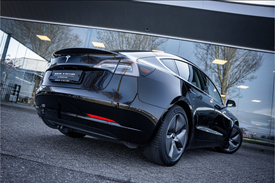 Tesla Model 3 Standard RWD Plus 60 kWh ** Autopilot ** Trekhaak