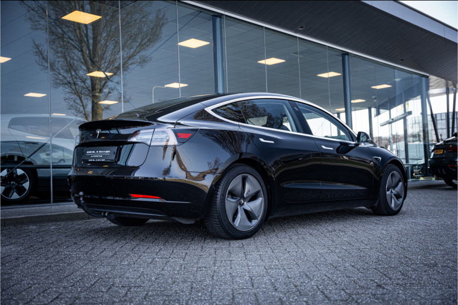 Tesla Model 3 Standard RWD Plus 60 kWh ** Autopilot ** Trekhaak