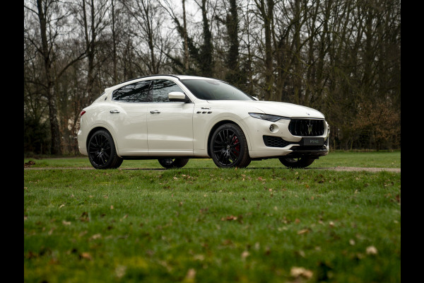 Maserati Levante 3.0 V6 Modena S AWD | Pano-dak | Harman/Kardon | Luchtvering | Carbon interieur