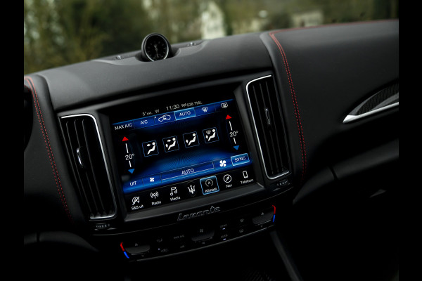 Maserati Levante 3.0 V6 Modena S AWD | Pano-dak | Harman/Kardon | Luchtvering | Carbon interieur