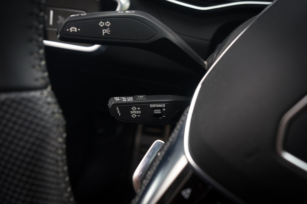 Audi A6 Avant 55 TFSI Quattro / 2x S-line/ standkachel/ Bang & Olufsen Sound System/ Panoramadak/ Trekhaak/ 250kW (340PK)