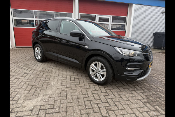 Opel Grandland X 1.2 Turbo 131 PK | Business Executive | 45.000km! |
