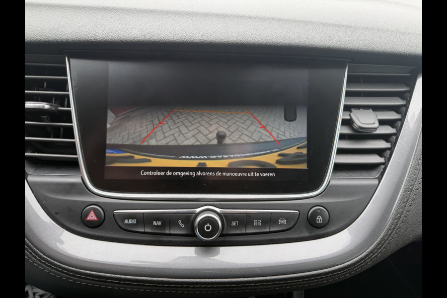 Opel Grandland X 1.2 Turbo 131 PK | Business Executive | 45.000km! |