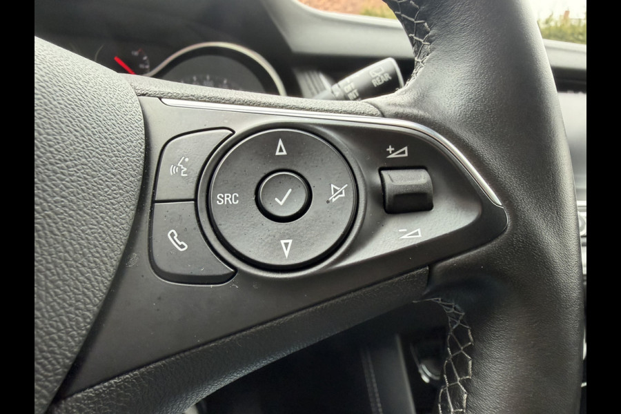 Opel Grandland X 1.2 Turbo 131 PK | Business Executive | 45.000km! |