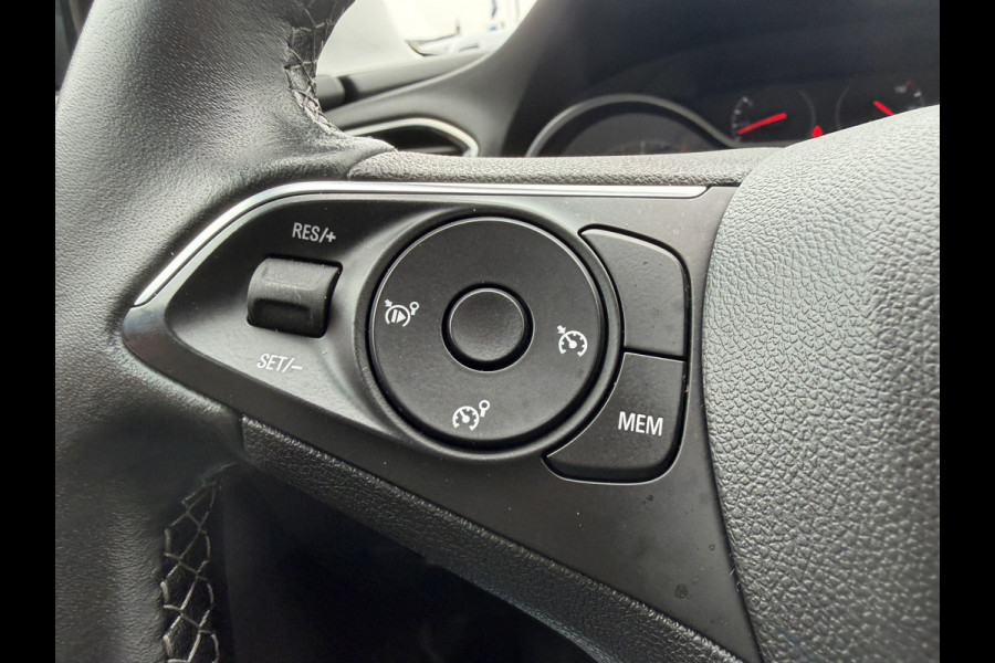 Opel Grandland X 1.2 Turbo 131 PK | Business Executive | 45.000km! |