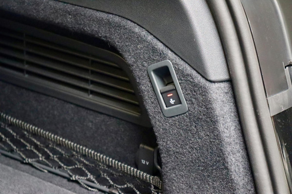 Audi A6 Avant 2.0 e-hybrid Q S ed. Competition VOL OPTIES