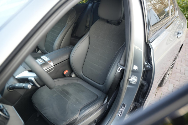 Mercedes-Benz C-Klasse 180 Business Solution AMG Burmester Stuurverw. Adapt. Cruise LED Leer Alcantara AMG