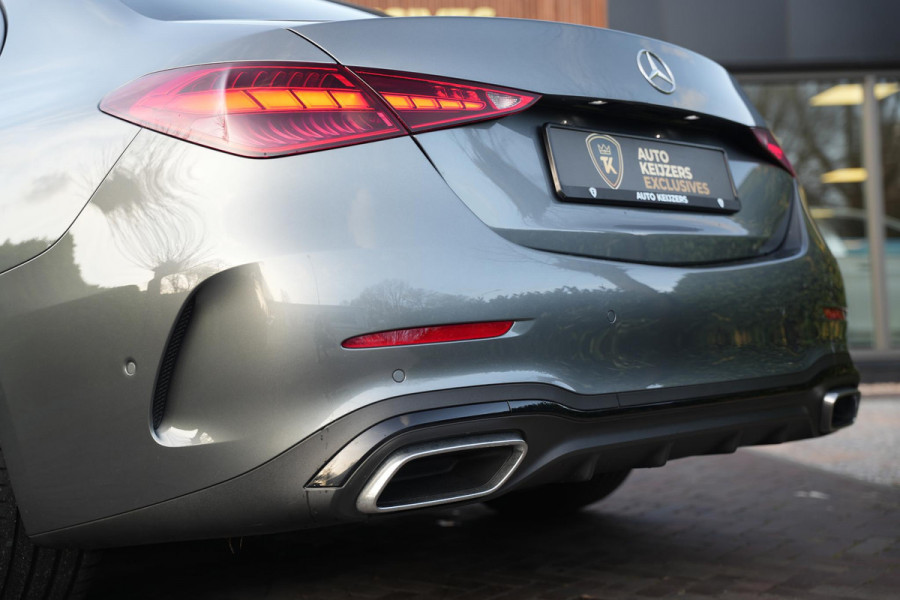 Mercedes-Benz C-Klasse 180 Business Solution AMG Burmester Stuurverw. Adapt. Cruise LED Leer Alcantara AMG