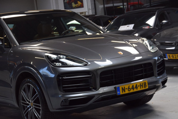 Porsche Cayenne Coupé 3.0 E-Hybrid Nightvision|Panoramadak|Org.NL|2e Eig.|Nwp.143500