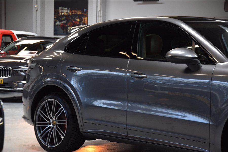 Porsche Cayenne Coupé 3.0 E-Hybrid Nightvision|Panoramadak|Org.NL|2e Eig.|Nwp.143500