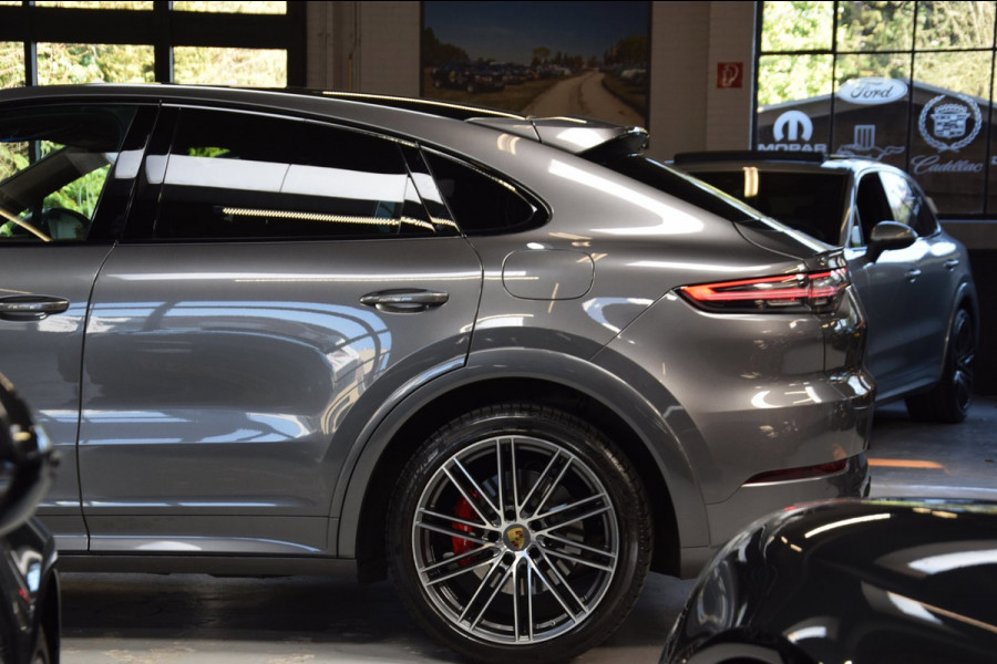 Porsche Cayenne Coupé 3.0 E-Hybrid Nightvision|Panoramadak|Org.NL|2e Eig.|Nwp.143500