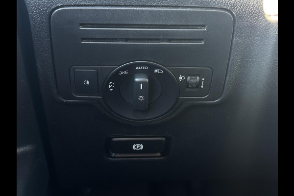 Mercedes-Benz Vito 111 CDI Lang Airco Cruise Control Trekhaak 19''LM