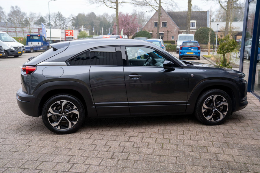 Mazda MX-30 E-SkyActiv R-EV 170 Makoto|Prijs rijklaar incl 12 mnd garantie|HUD Memory Stoelen+Verwarming