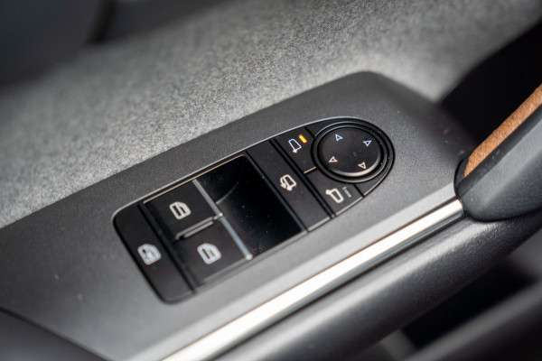 Mazda MX-30 E-SkyActiv R-EV 170 Makoto|Prijs rijklaar incl 12 mnd garantie|HUD Memory Stoelen+Verwarming