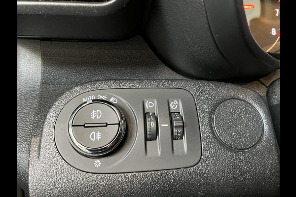 Opel Combo 1.5D L1H1 Edition Airco App-connect Parkeersensoren Trekhaak