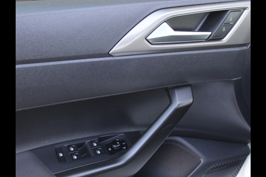 Volkswagen Polo 1.0 MPI Comfortline AIRCO | CRUISE | CARPLAY | LED | STB