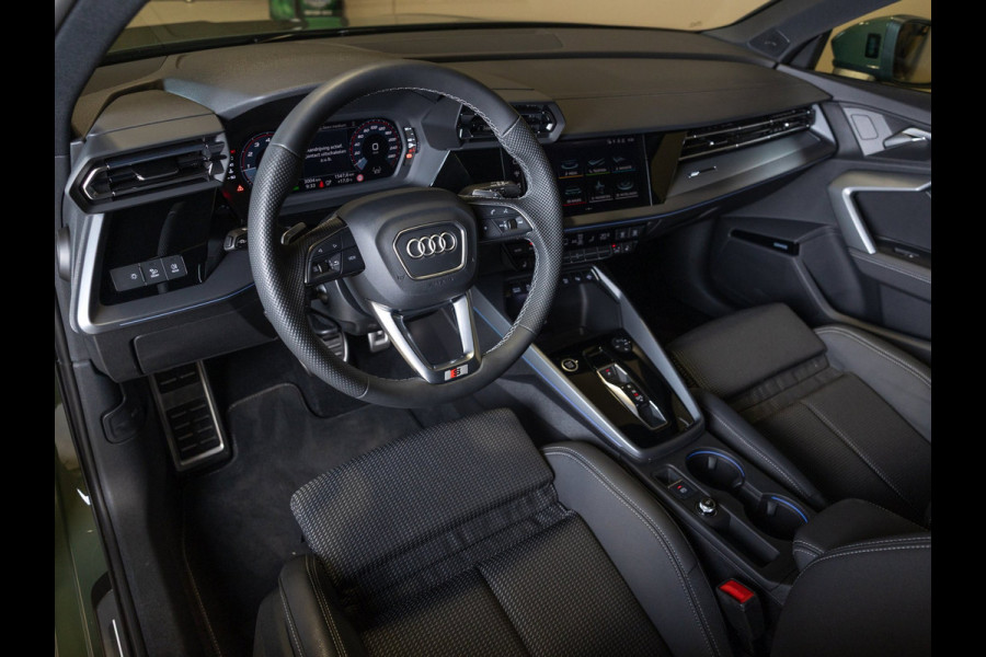 Audi A3 Sportback 35 TFSI 2x S-Line edition / 150pk / Maxton / Panorama dak / Sonos / Achteruitrij camera /