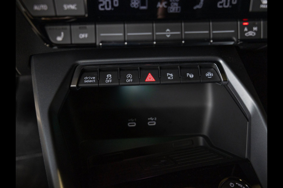 Audi A3 Sportback 35 TFSI 2x S-Line edition / 150pk / Maxton / Panorama dak / Sonos / Achteruitrij camera /