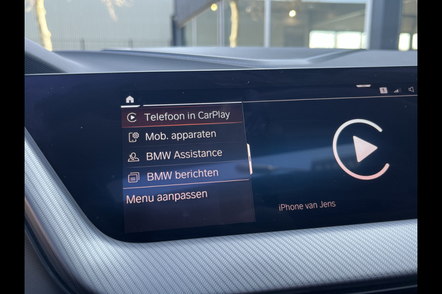 BMW 1-serie M135i xDrive High Executive M Sport 306pk Automaat | Panodak | Elektr. achterklep | arking Pakket | Spiegel Pakket | Draadloze telefoonlader | etc. etc.