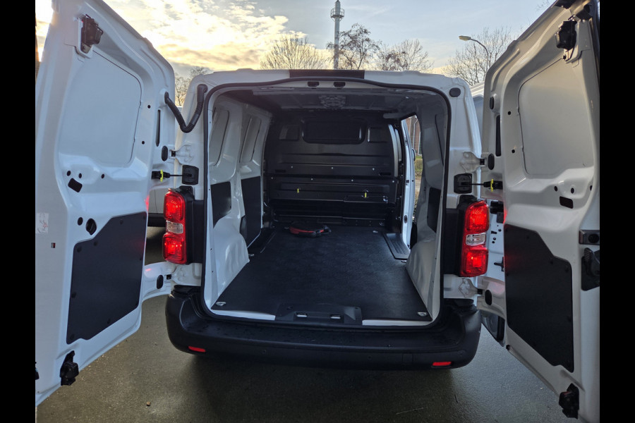 Peugeot e-Expert / Citroen e-Jumpy L2 50 kWh SNELLADER Airco Navi DAB+ Achteruitrijcamera PDC