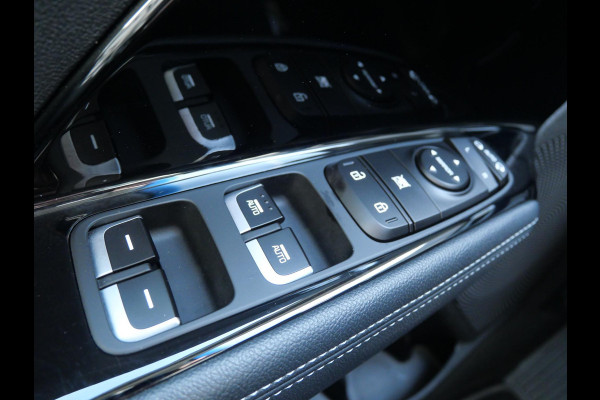 Kia Niro 1.6 GDi Hybrid DynamicLine | Trekhaak | Cruise | Clima  Navi | Carplay | Camera |