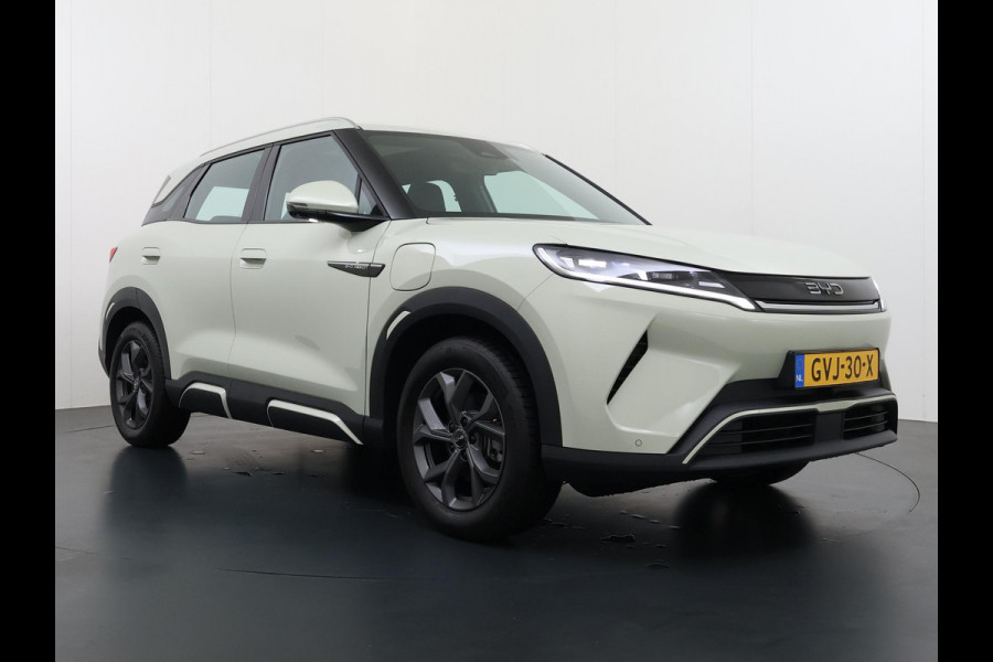 BYD ATTO 2 Boost 45 kWh VAN €31.900,- VOOR € 27.877,- UW LENTEVOORDEEL €4.023,-! | DIRECT LEVERBAAR | Volledige BYD Fabrieksgarantie t/m 11-2030 of 150.000 km | Stoel & Stuurverwarming | Adaptieve Cruise | 360° Camera | Panoramadak | Dodehoekassistent | Origineel NL Auto