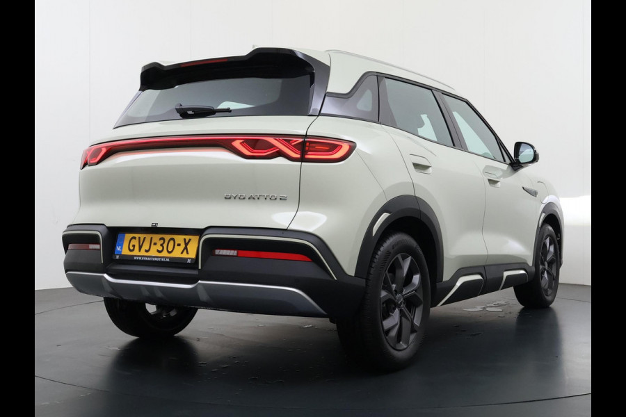 BYD ATTO 2 Boost 45 kWh VAN €31.900,- VOOR € 27.877,- UW LENTEVOORDEEL €4.023,-! | DIRECT LEVERBAAR | Volledige BYD Fabrieksgarantie t/m 11-2030 of 150.000 km | Stoel & Stuurverwarming | Adaptieve Cruise | 360° Camera | Panoramadak | Dodehoekassistent | Origineel NL Auto