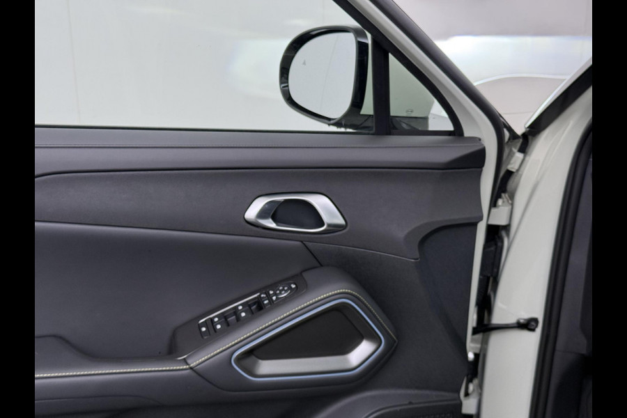 BYD ATTO 2 Boost 45 kWh VAN €31.900,- VOOR € 27.877,- UW LENTEVOORDEEL €4.023,-! | DIRECT LEVERBAAR | Volledige BYD Fabrieksgarantie t/m 11-2030 of 150.000 km | Stoel & Stuurverwarming | Adaptieve Cruise | 360° Camera | Panoramadak | Dodehoekassistent | Origineel NL Auto