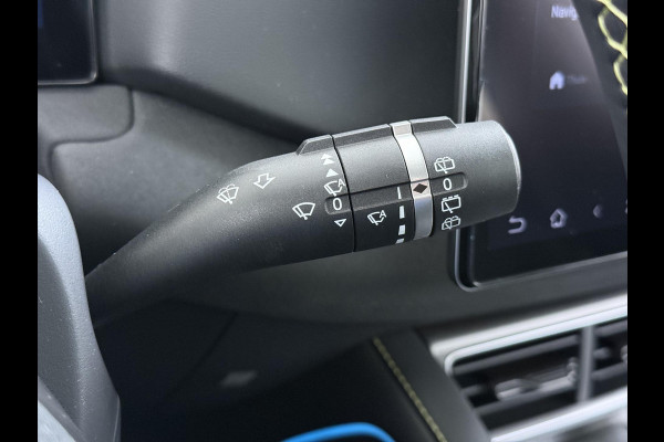 BYD ATTO 2 Boost 45 kWh VAN €31.900,- VOOR € 27.877,- UW LENTEVOORDEEL €4.023,-! | DIRECT LEVERBAAR | Volledige BYD Fabrieksgarantie t/m 11-2030 of 150.000 km | Stoel & Stuurverwarming | Adaptieve Cruise | 360° Camera | Panoramadak | Dodehoekassistent | Origineel NL Auto