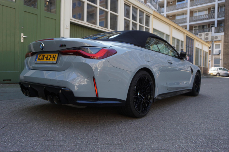 BMW 4 Serie Cabrio M4 xDrive Competition 510pk * Facelift 2024 * Brooklyn Grau * Full Options *