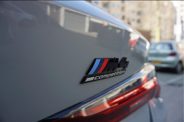BMW 4 Serie Cabrio M4 xDrive Competition 510pk * Facelift 2024 * Brooklyn Grau * Full Options *