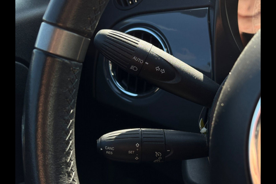 Fiat 500 1.0 Hybrid Rockstar | Carplay/Android, Climate, PDC, Cruise, Licht- en Regensensor |