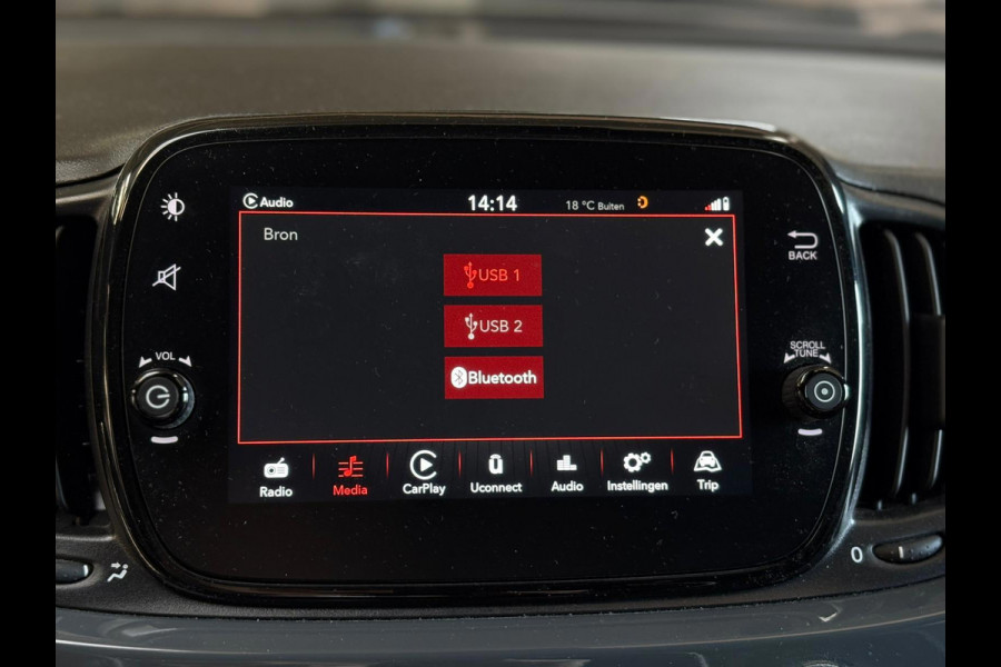 Fiat 500 1.0 Hybrid Rockstar | Carplay/Android, Climate, PDC, Cruise, Licht- en Regensensor |