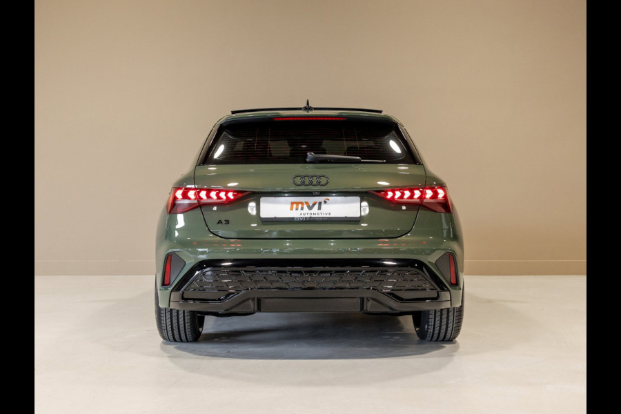 Audi A3 Sportback 35 TFSI 2x S-Line edition / 150pk / Panorama dak / Sonos / Achteruitrij camera /